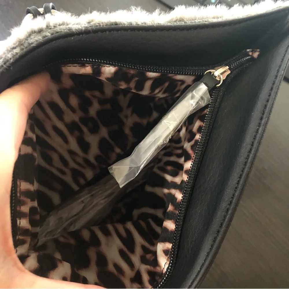 Nicole Miller Faux Fur Foldover Purse Handbag Charm Black NWT $88 - Picture 8 of 13